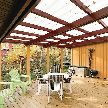 Three-bedroom Holiday In 넥소